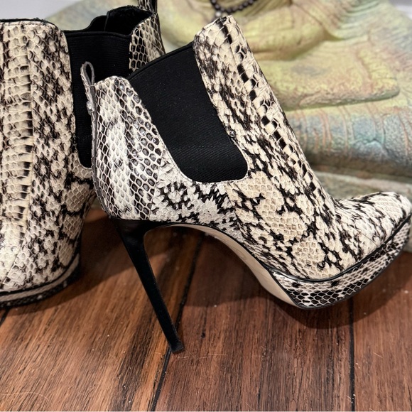 Michael Kors Genuine Snakeskin Animal Print Platform Boots - Picture 6 of 13